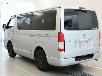 Цена авто Toyota HiAce Van с аукционов Японии, номер кузова GDH201V, пробег 220 000, оценка 2