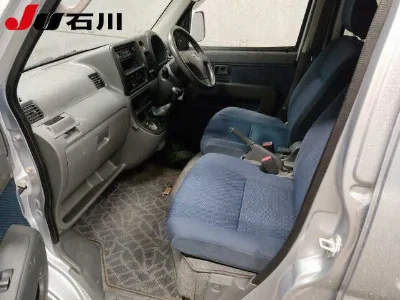 TOYOTA PIXIS VAN