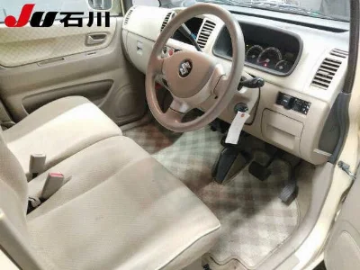 SUZUKI MRWAGON