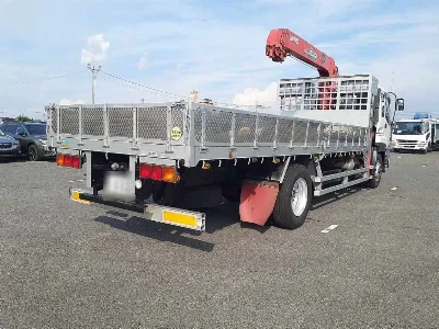 ISUZU GIGA