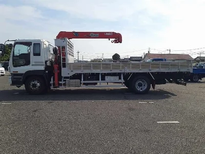 ISUZU GIGA