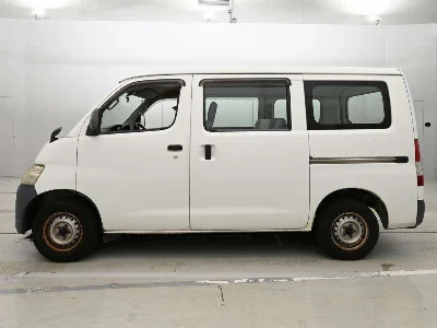 TOYOTA TOWN ACE VAN