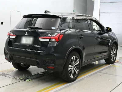 MITSUBISHI RVR
