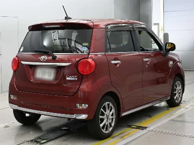 DAIHATSU CAST
