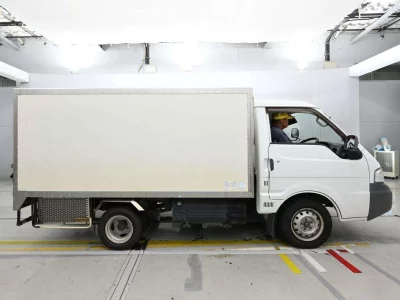 NISSAN VANETTE TRUCK