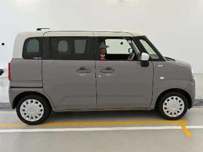 SUZUKI WAGON R SMILE