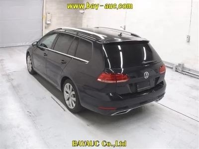VOLKSWAGEN GOLF VARIANT