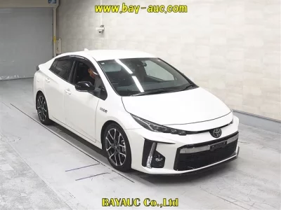 TOYOTA PRIUS PHV