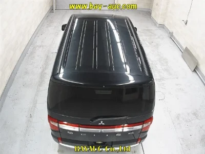 MITSUBISHI DELICA D5