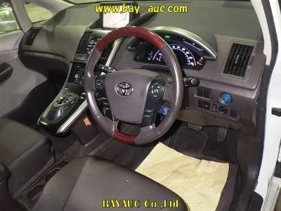 TOYOTA SAI