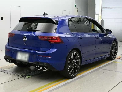 VOLKSWAGEN GOLF R