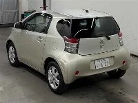 Toyota iQ