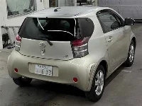Toyota iQ