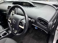 Цена авто Toyota Prius с аукционов Японии, номер кузова ZVW50, пробег 103 000, оценка 13