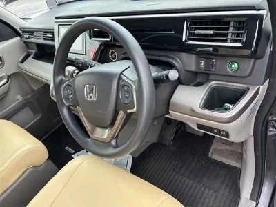 HONDA STEP WAGON