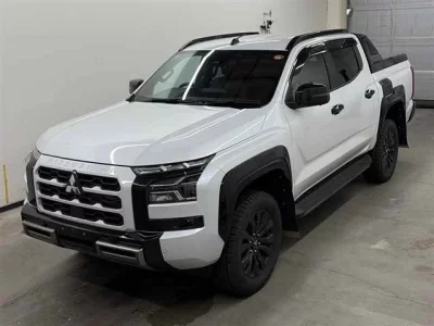 MITSUBISHI TRITON