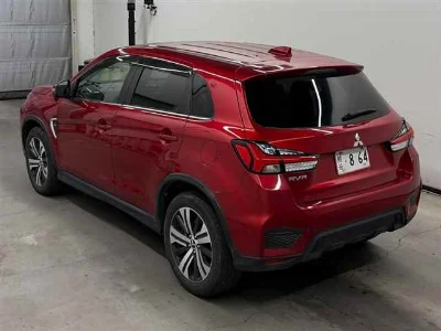 MITSUBISHI RVR