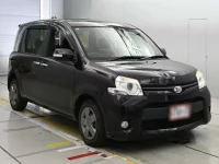 Цена авто Toyota Sienta с аукционов Японии, номер кузова NCP81G, пробег 110 000, оценка 8