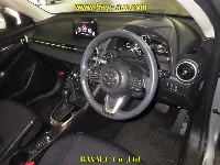 Цена авто Mazda Mazda2 с аукционов Японии, номер кузова DJLFS, пробег 13 000, оценка 6