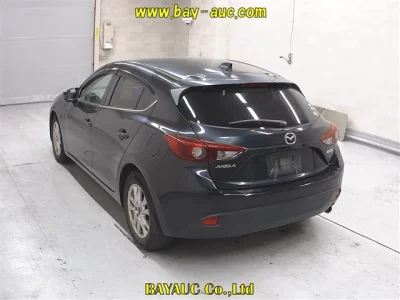 MAZDA AXELA