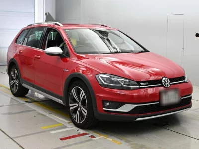 VOLKSWAGEN GOLF ALLTRACK