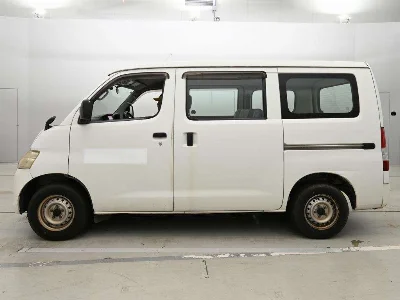TOYOTA TOWN ACE VAN