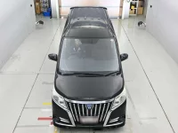 Цена авто Toyota Esquire с аукционов Японии, номер кузова ZWR80G, пробег 59 000, оценка 8