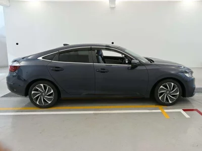 HONDA INSIGHT
