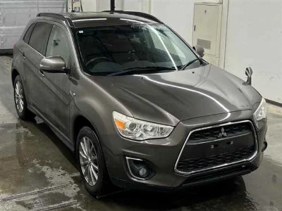 MITSUBISHI RVR