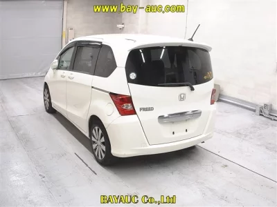 HONDA FREED
