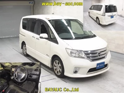 NISSAN SERENA