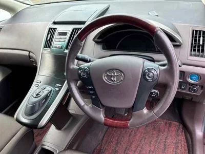 TOYOTA SAI