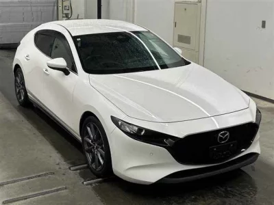 MAZDA MAZDA3 FASTBACK