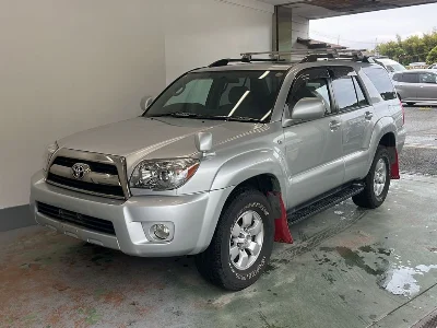 TOYOTA HILUX SURF