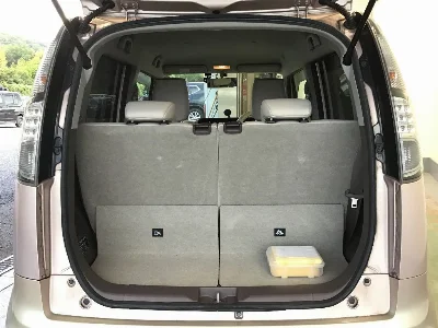 SUZUKI MRWAGON