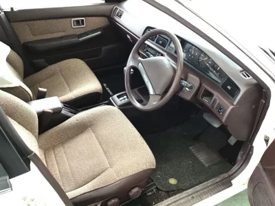 NISSAN BLUEBIRD