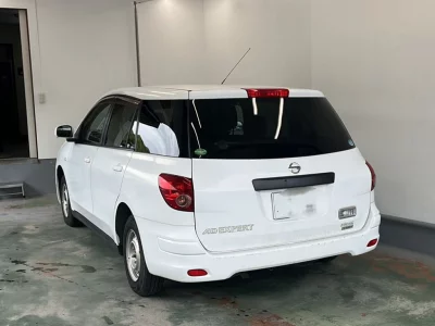 NISSAN AD