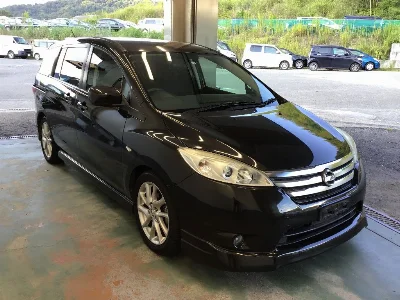 NISSAN LAFESTA