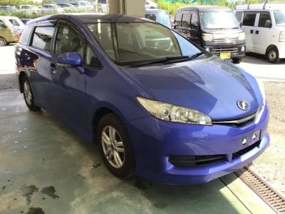 TOYOTA WISH