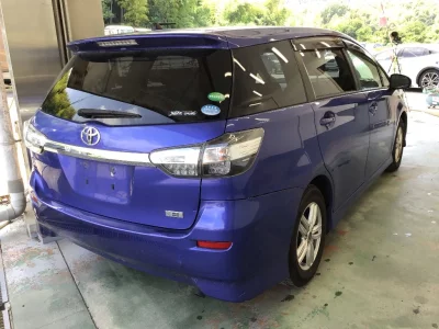 TOYOTA WISH