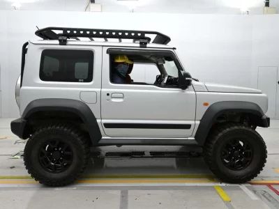 SUZUKI JIMNY SIERRA