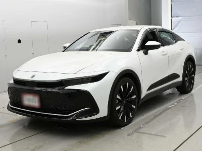 TOYOTA CROWN CROSSOVER