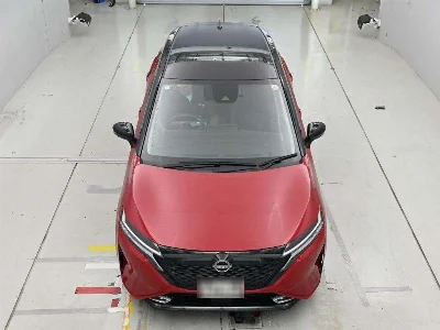 NISSAN AURA