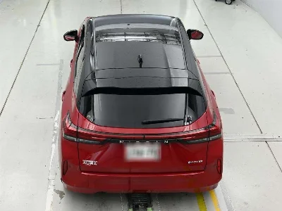NISSAN AURA