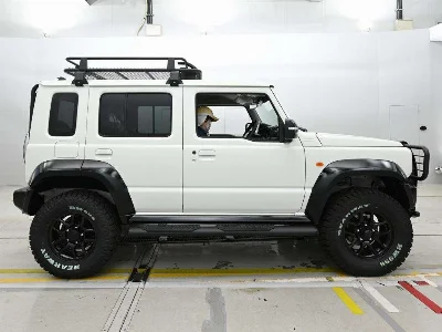 SUZUKI JIMNY NOMADE