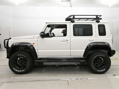 SUZUKI JIMNY NOMADE