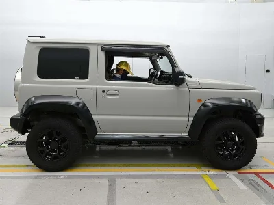 SUZUKI JIMNY SIERRA