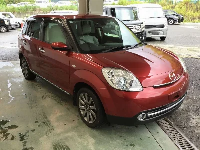 MAZDA VERISA