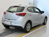 Цена авто Mazda Mazda2 с аукционов Японии, номер кузова DJLFS, пробег 126 000, оценка 8