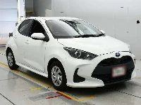 Цена авто Toyota Yaris с аукционов Японии, номер кузова MXPH10, пробег 63 000, оценка 3
